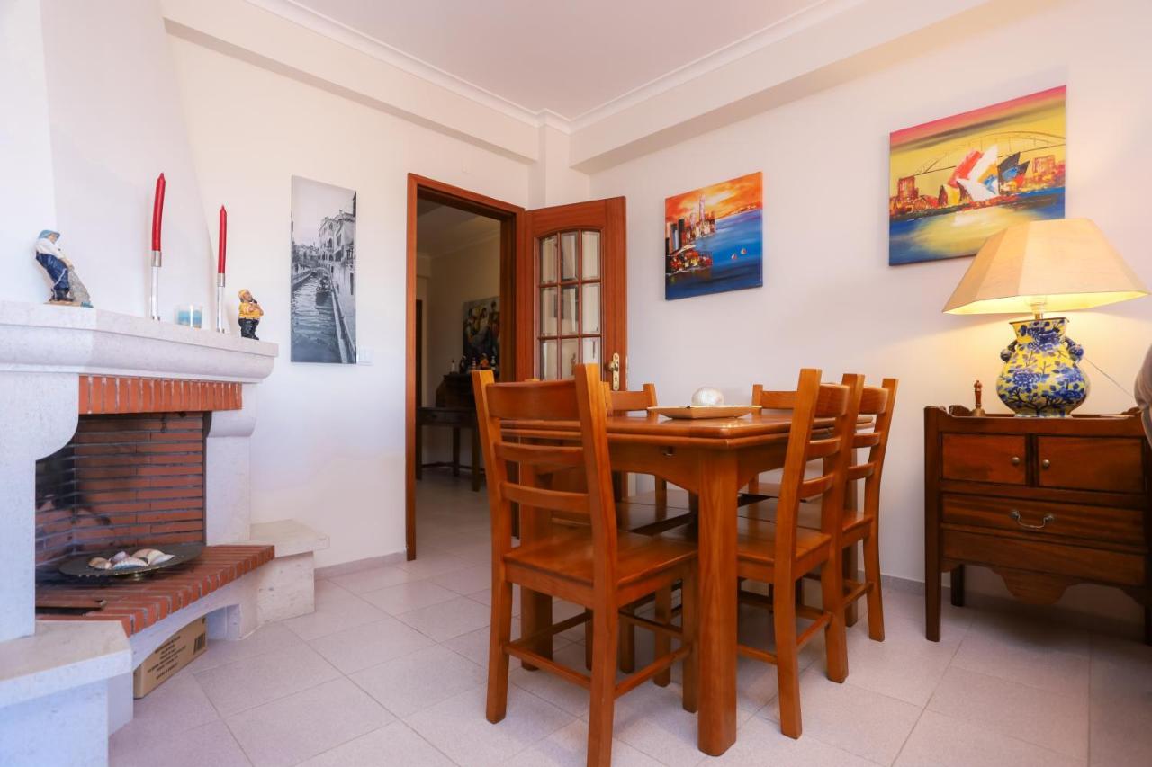 Brasil Avenue By Rent4All Figueira da Foz Exterior photo
