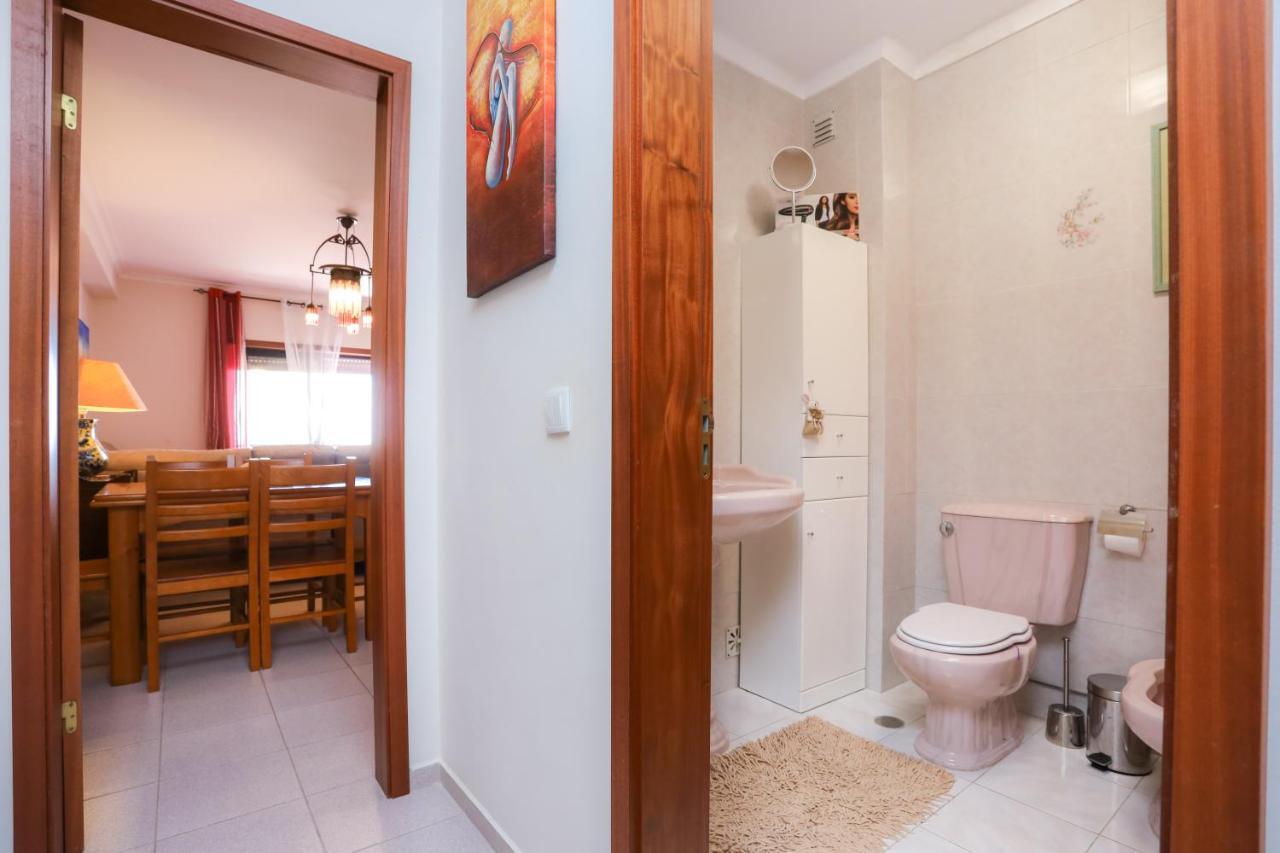 Brasil Avenue By Rent4All Figueira da Foz Exterior photo